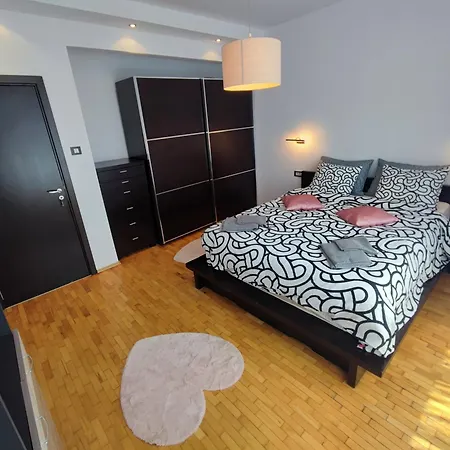 Simply The - Vitosha Blvd Appartement Sofia