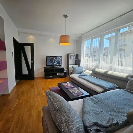 Simply The - Vitosha Blvd * Σόφια